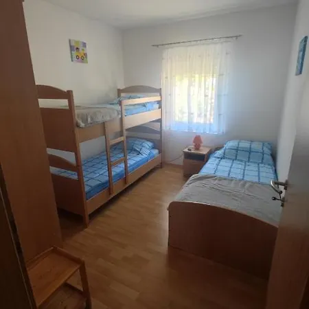 Bolont Apartment