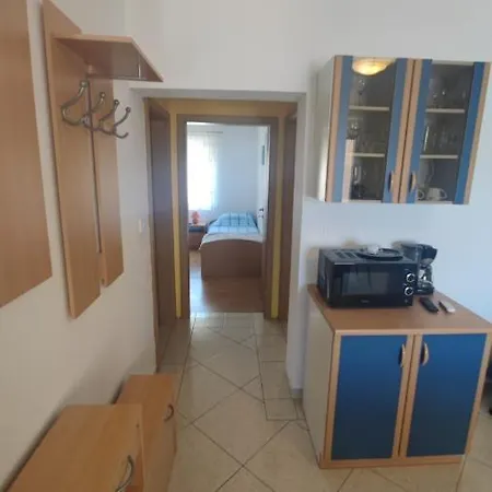 Bolont Apartment *