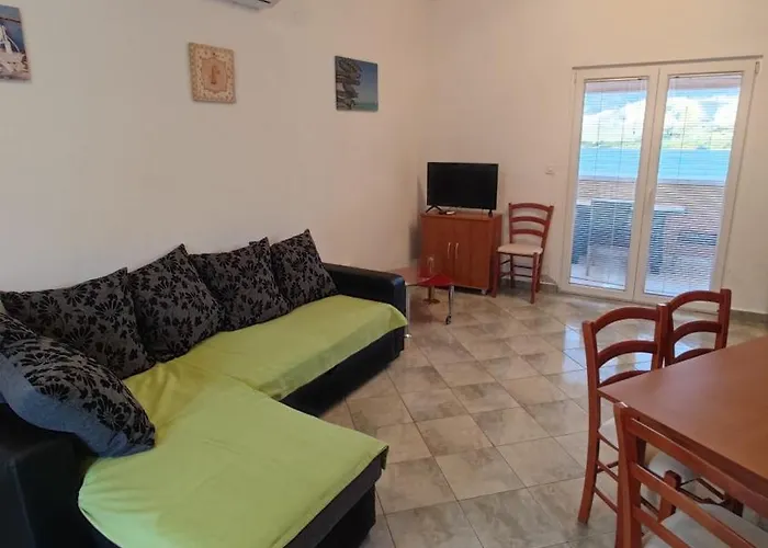 Bolont Apartment Pag Town